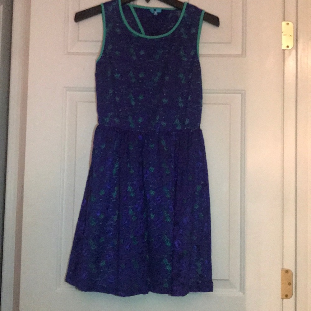 Juniors dress